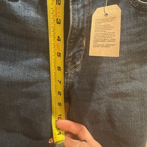 LEVI STRAUSS & CO SUPER LOW BOOTCUT JEANS - Picture 6 of 6
